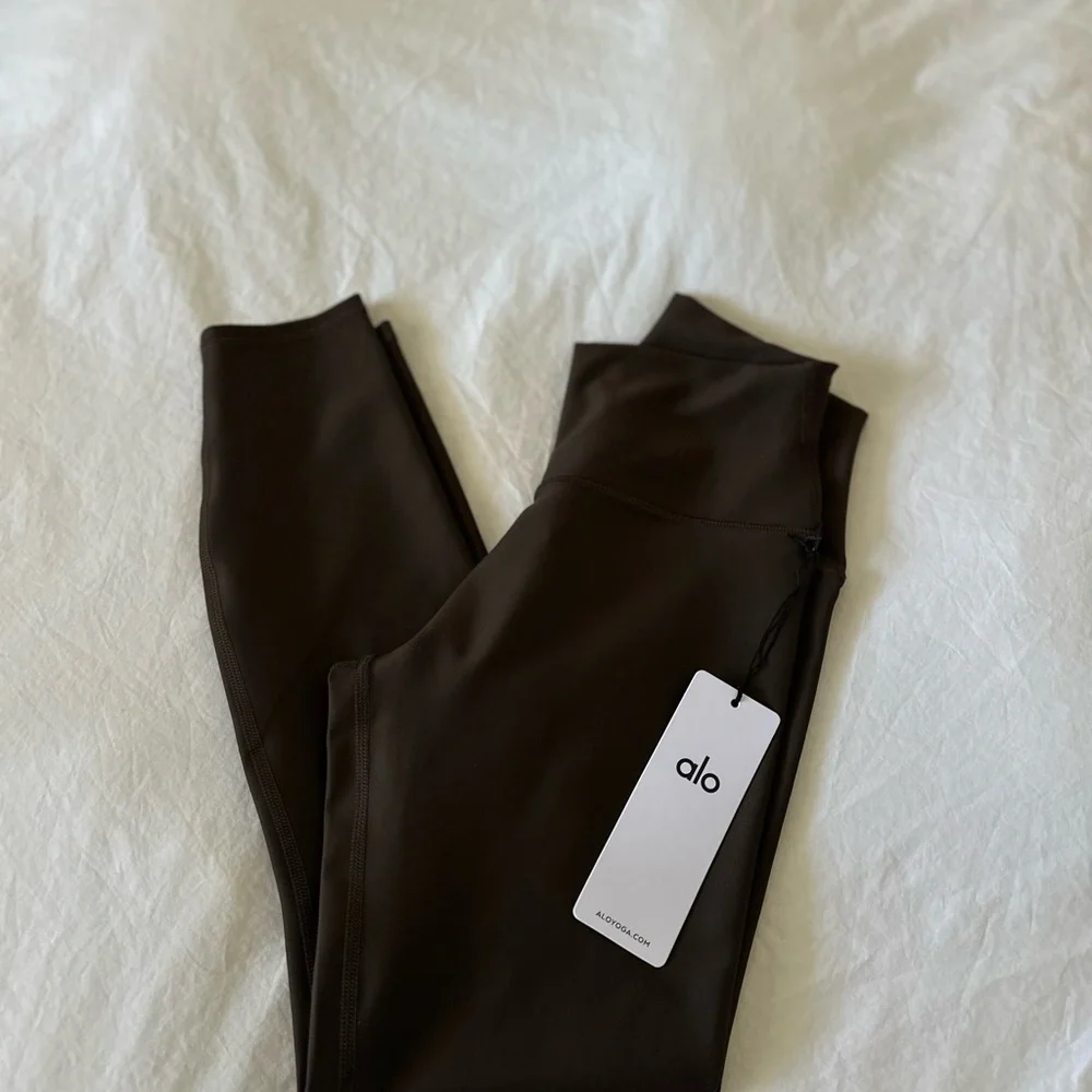 ALO Yoga size new
